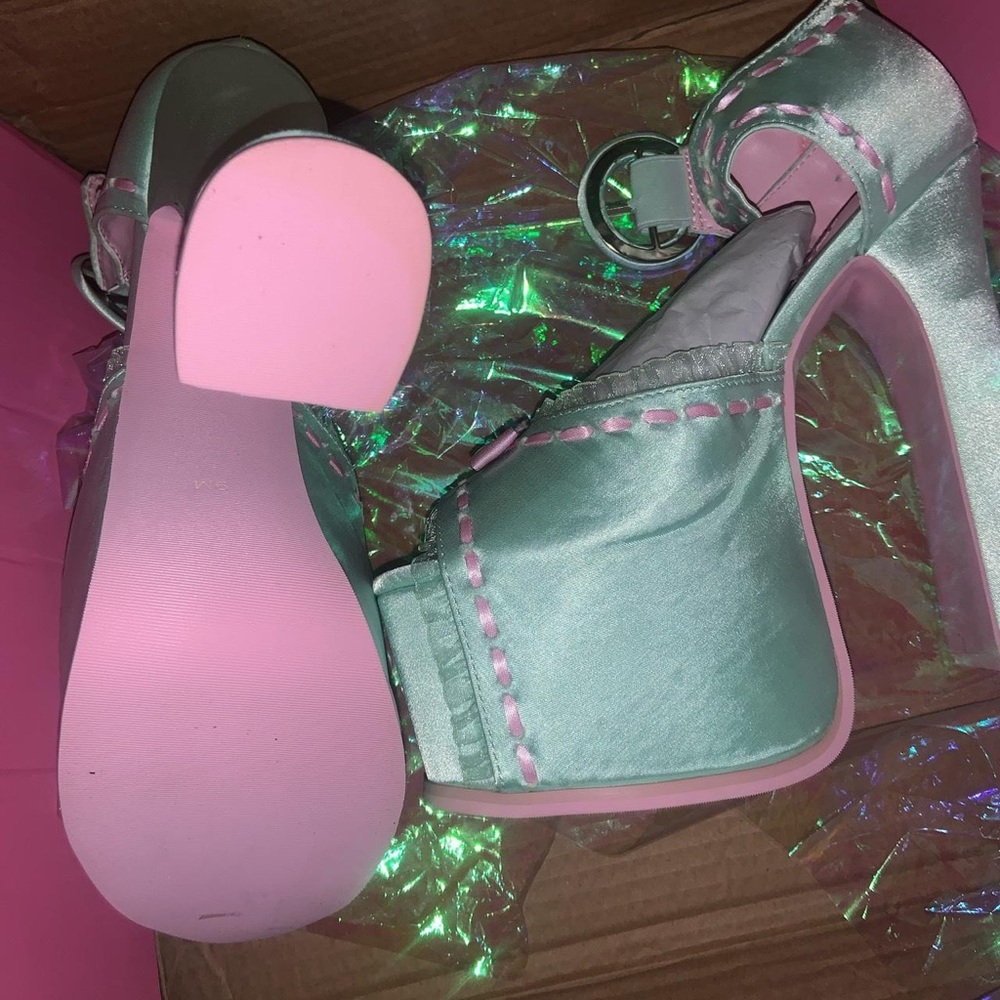 Pink & green heels from Sugar Thrillz Brand New size 9 - Picture 5 of 7